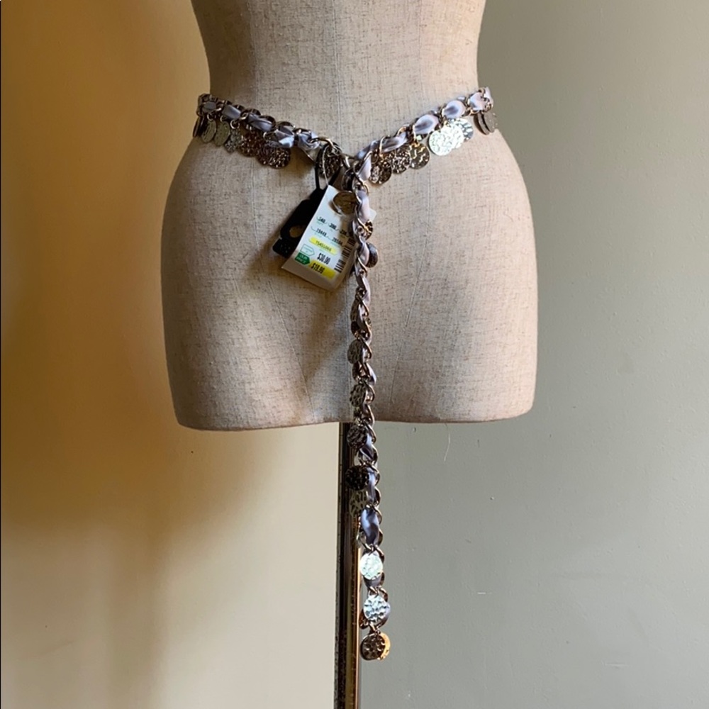 NWOT!! Silver Medallion Belt